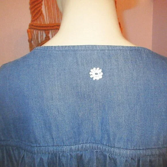 Go Softly Denim Dress Size 3X Pockets Embroidered Tradwife Cottage House Casual - Picture 8 of 10